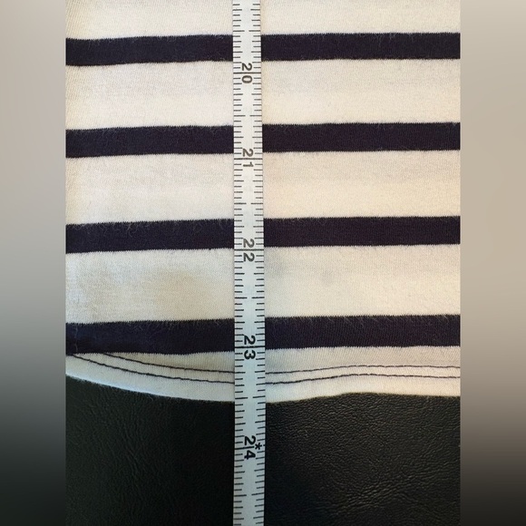 The Limited White and Blue Sleeveless Tank Top with Tie Front - Picture 12 of 12